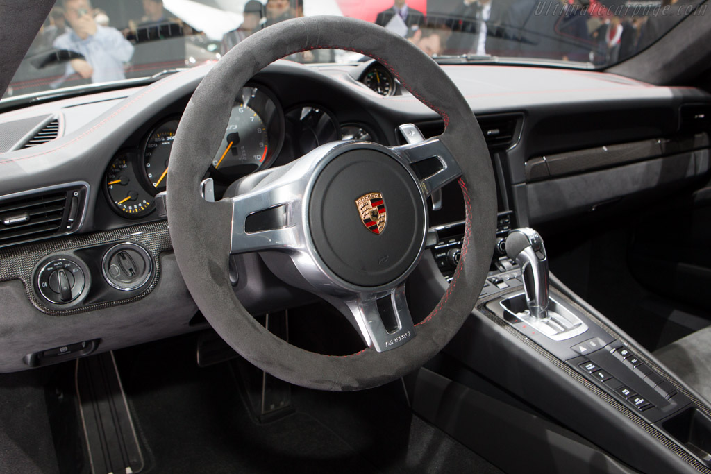 Porsche 911 GT3   - 2013 Geneva International Motor Show