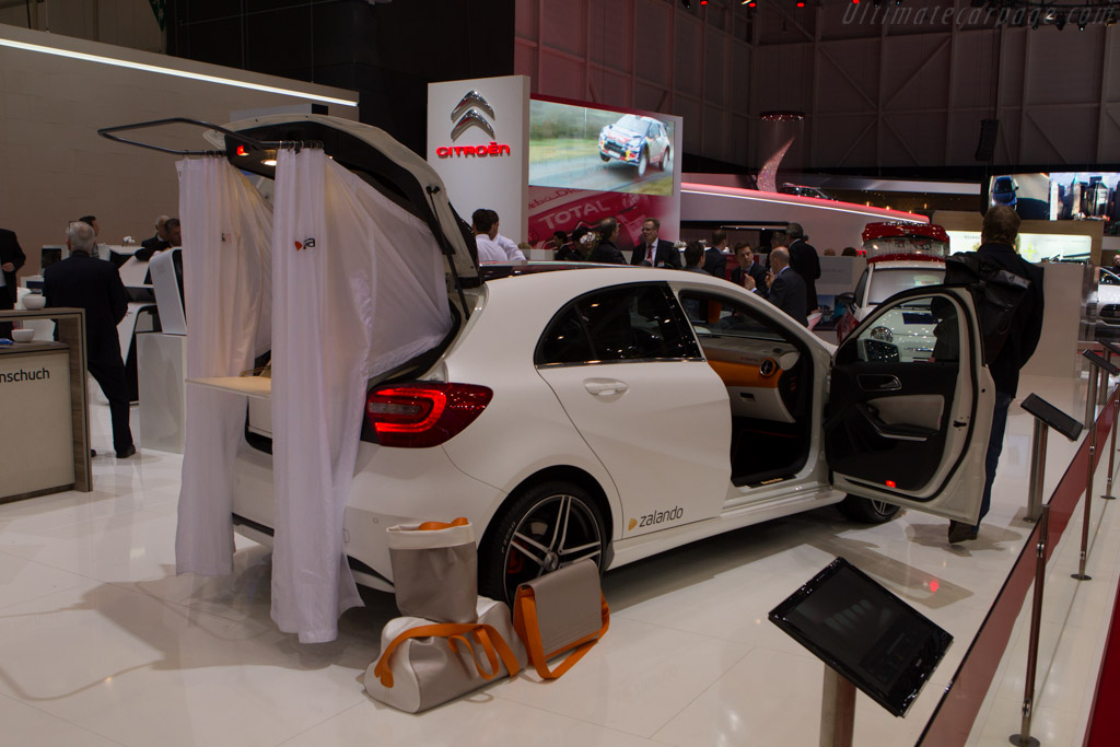 Rinspeed Zalando Shopping Car   - 2013 Geneva International Motor Show