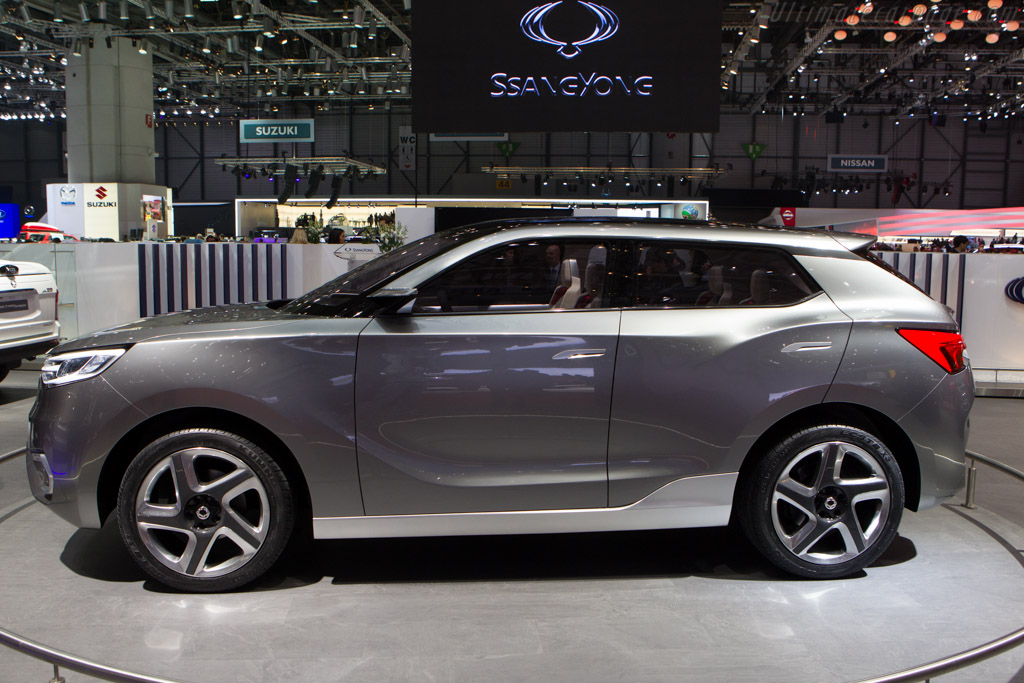 SsangYong SIV Concept   - 2013 Geneva International Motor Show