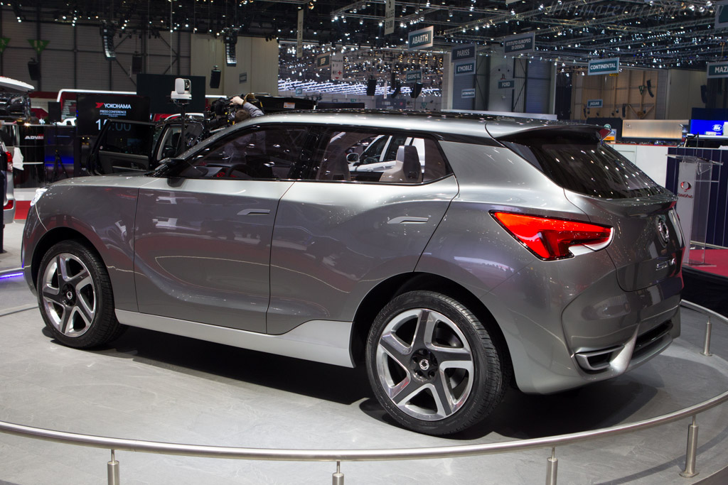 SsangYong SIV Concept   - 2013 Geneva International Motor Show