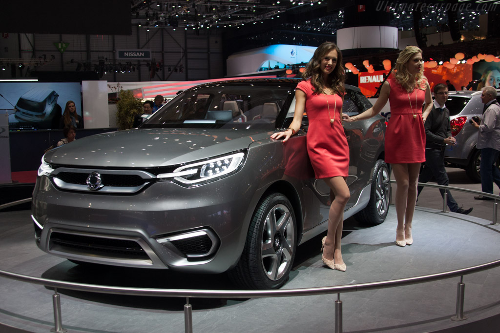 SsangYong SIV Concept   - 2013 Geneva International Motor Show