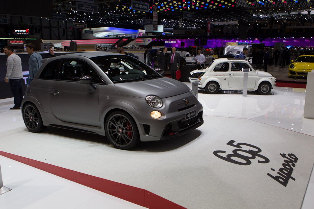 Fiat Abarth 695 Biposto   - 2014 Geneva International Motor Show