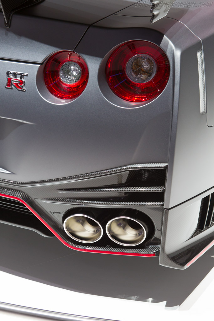 Nissan GT-R Nismo   - 2014 Geneva International Motor Show