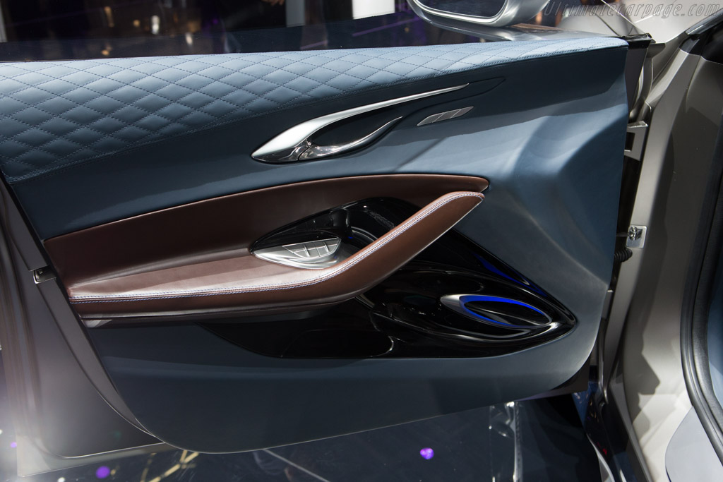 Infiniti QX30 Concept   - 2015 Geneva International Motor Show