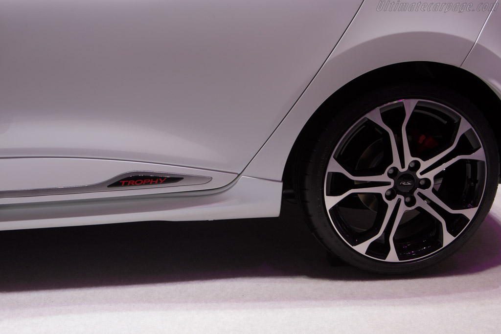 Renault Clio RS Trophy   - 2015 Geneva International Motor Show