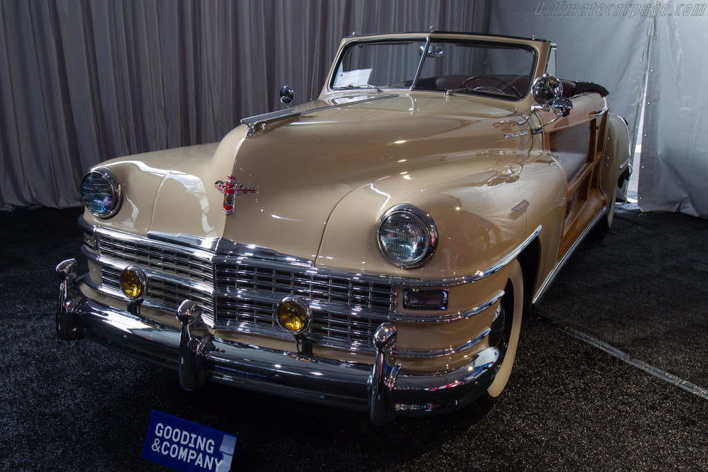 Chrysler Town & Country Convertible - Chassis: 7405725  - 2017 Scottsdale Auctions