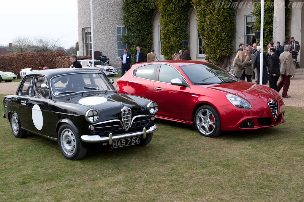 Alfa Romeo Giuliettas   - 2010 Goodwood Preview