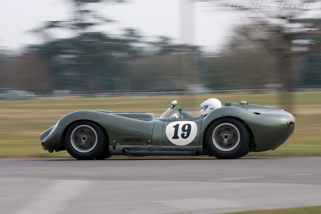 Lister Knobbly Jaguar   - 2010 Goodwood Preview
