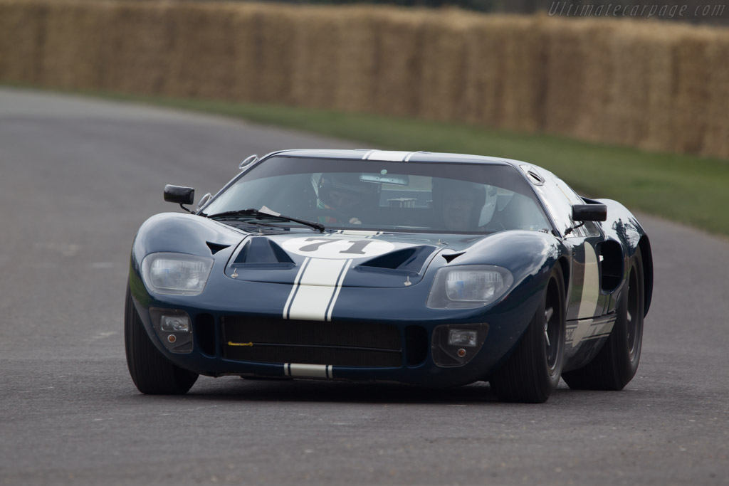 Ford GT40 - Chassis: GT40P/1055  - 2013 Goodwood Preview