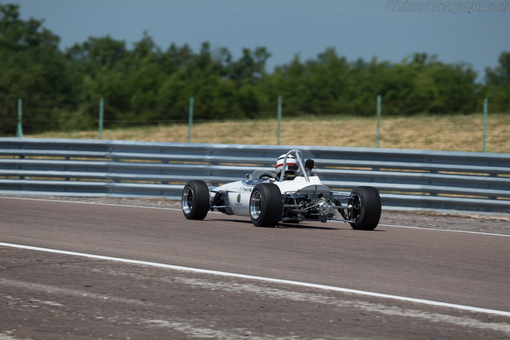 Brabham BT21  - Driver: Mike Pascall - 2015 Grand Prix de l'Age d'Or