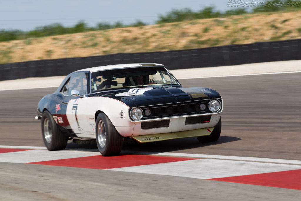 Chevrolet Camaro Z28  - Driver: Eric Broutin / Benjamin de Fortis - 2015 Grand Prix de l'Age d'Or
