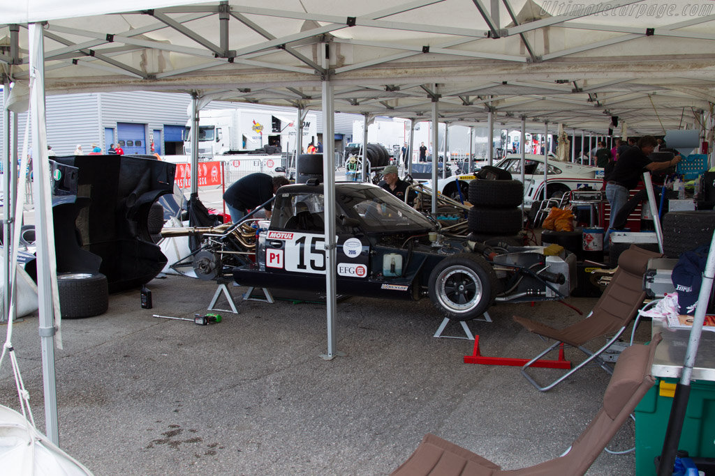 Chevron B8 - Chassis: CH-DBE-71  - 2015 Grand Prix de l'Age d'Or
