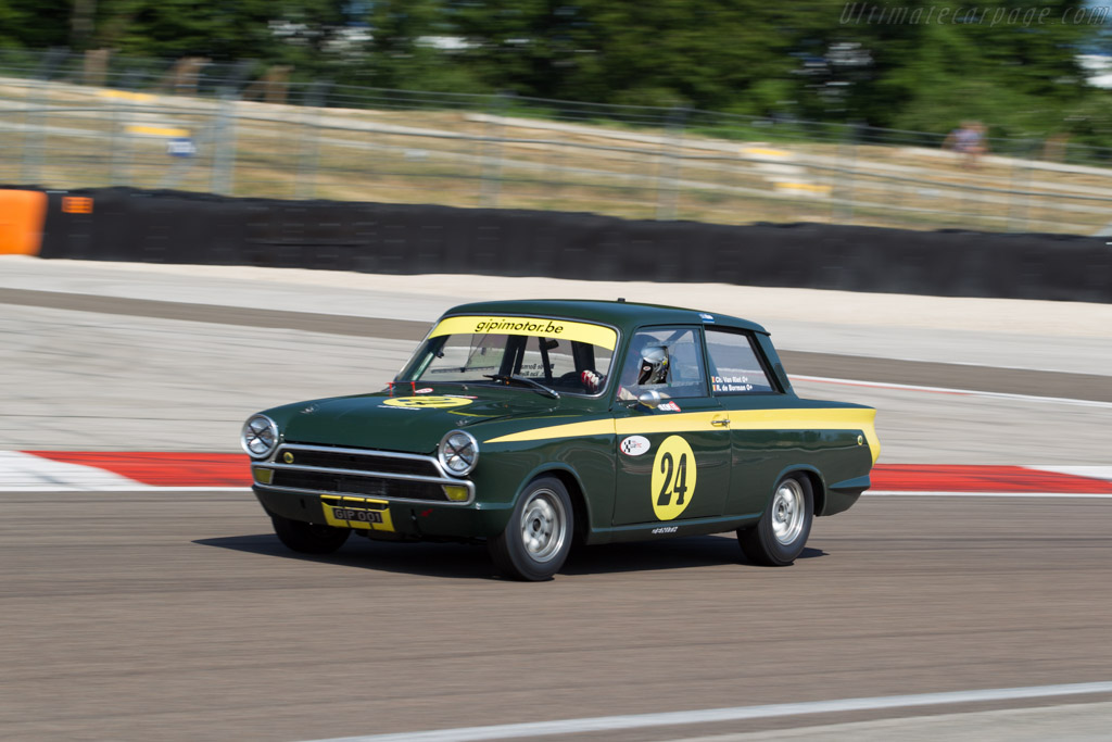Lotus Cortina - Chassis: BA77EK76773 - Driver: Christophe van Riet / Raphaël de Borman - 2015 Grand Prix de l'Age d'Or