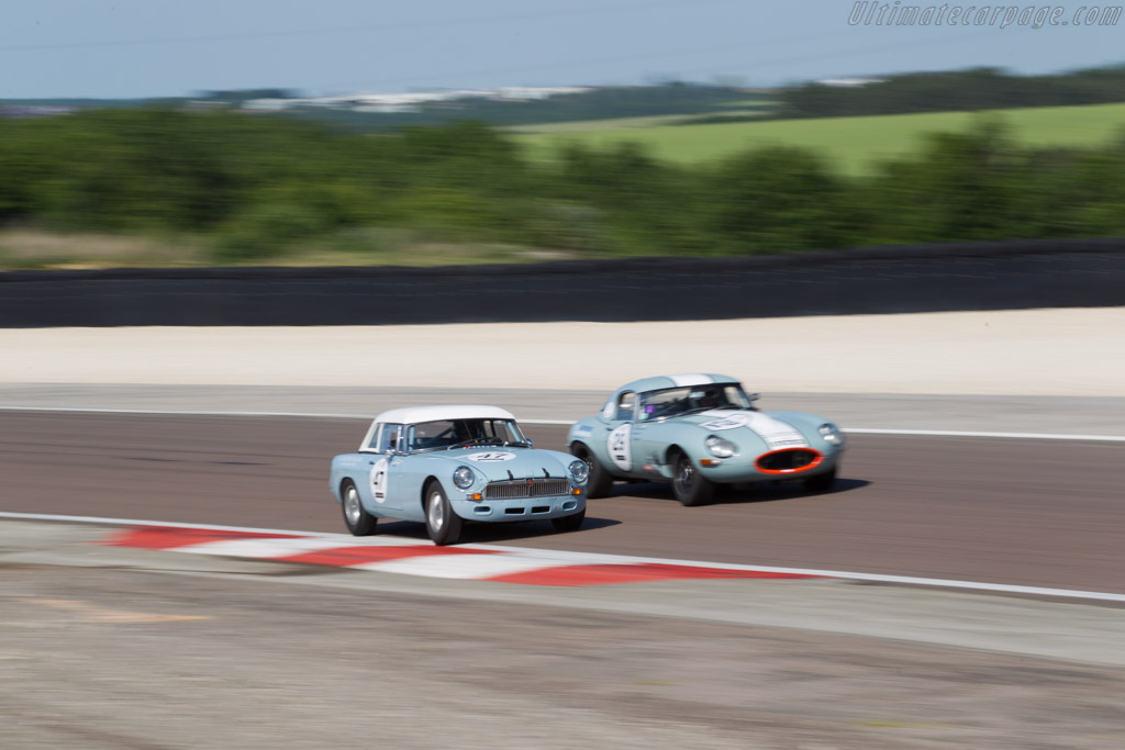 MG B - Chassis: GHN3-71851L - Driver: Eugene Deleplanque / Eric Helary - 2015 Grand Prix de l'Age d'Or