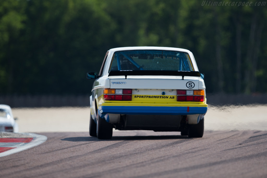 Volvo 240 Turbo - Chassis: 240A 403 - Driver: Andrew Beverley - 2015 Grand Prix de l'Age d'Or