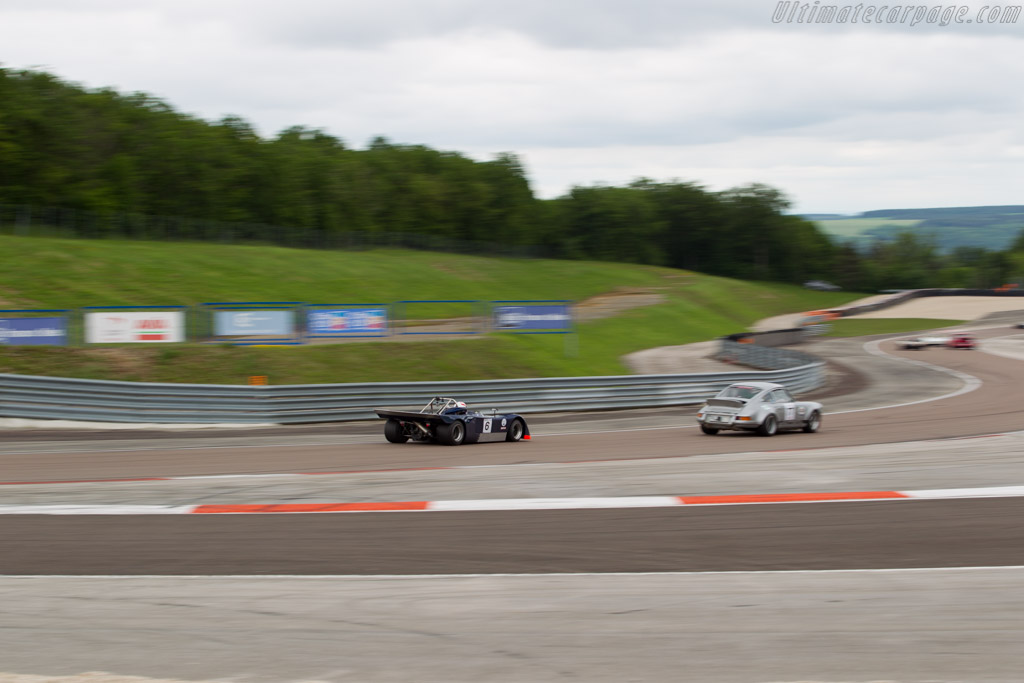Chevron B19 - Chassis: B19-71-6 - Driver: Martin O'Connell - 2016 Grand Prix de l'Age d'Or