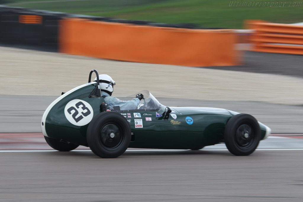 Elva 100  - Driver: John Arnold - 2016 Grand Prix de l'Age d'Or