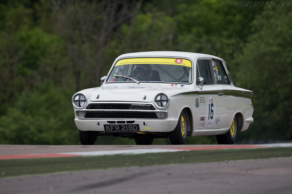 Lotus Cortina  - Driver: David Tomlin / Richard Meaden - 2016 Grand Prix de l'Age d'Or