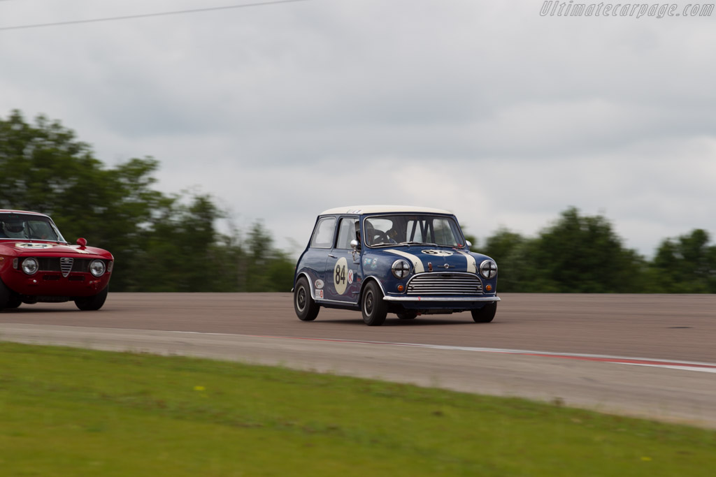 Morris Mini Cooper S  - Driver: Steve Jones - 2016 Grand Prix de l'Age d'Or