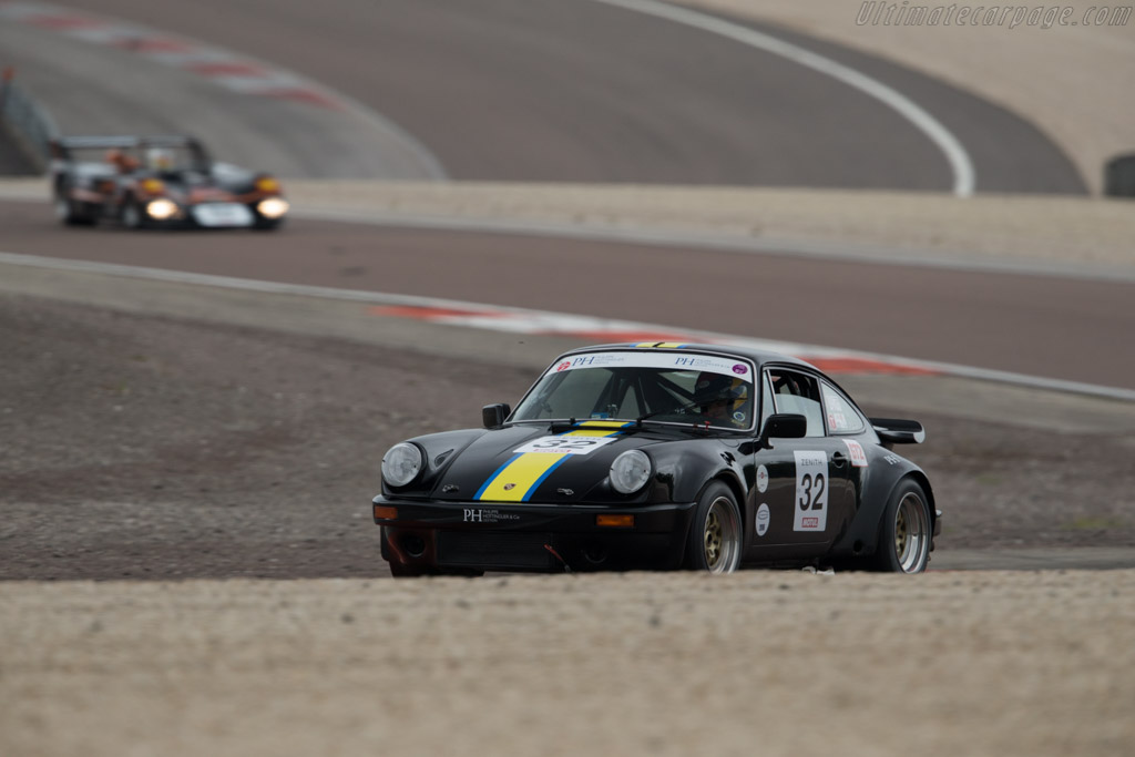 Porsche 930 - Chassis: 930 670 0426 - Driver: NELSON - 2016 Grand Prix de l'Age d'Or