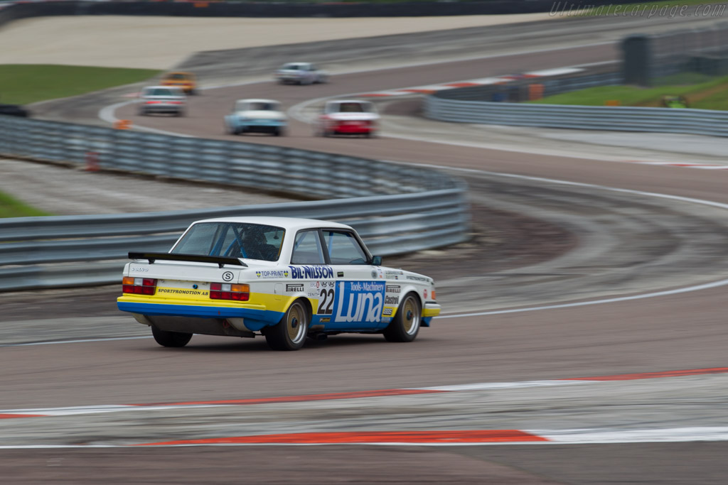 Volvo 240 Turbo - Chassis: 240A 403 - Driver: Andrew Beverley - 2016 Grand Prix de l'Age d'Or