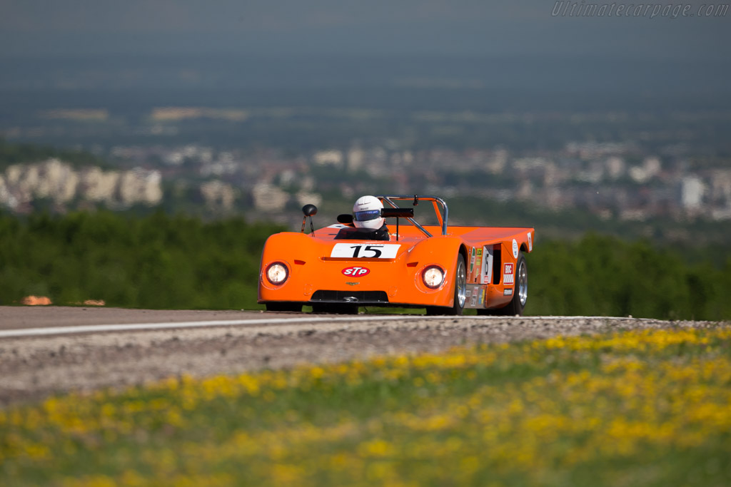 Chevron B19 - Chassis: B19-71-4 - Driver: John Emberson / Bill Wykeham - 2017 Grand Prix de l'Age d'Or