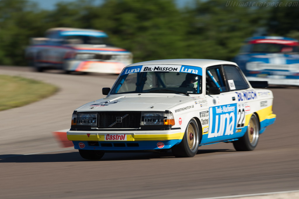Volvo 240 Turbo - Chassis: 240A 403 - Driver: Andrew Beverley - 2017 Grand Prix de l'Age d'Or