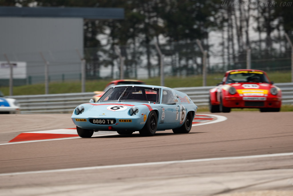 Lotus 47 - Chassis: 47/GT/54 - Driver: Oliver Mathai - 2018 Grand Prix de l'Age d'Or