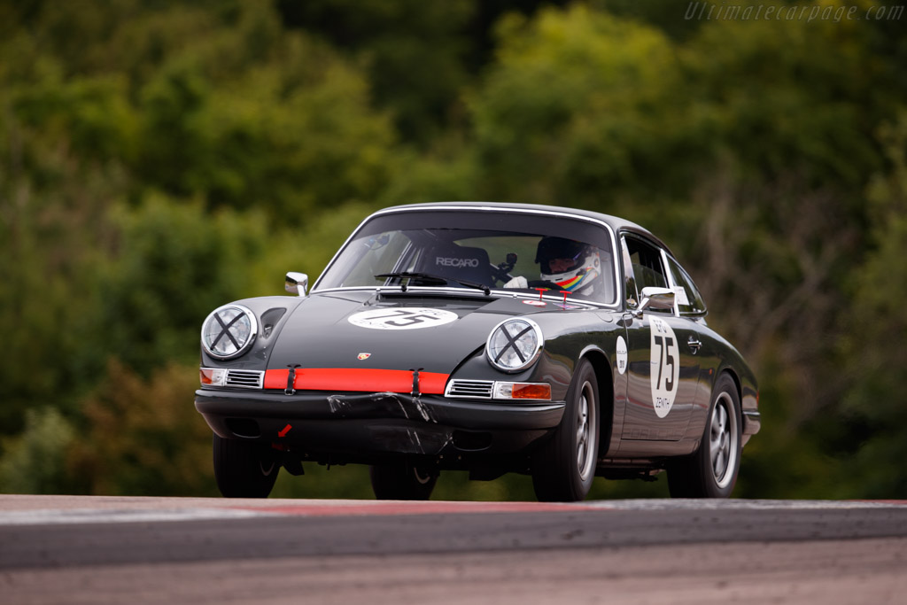 Porsche 911 - Chassis: 303525 - Driver: Simon Evans / Joe Twyman - 2019 Grand Prix de l'Age d'Or