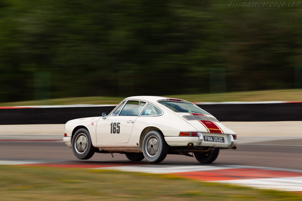 Porsche 911 - Chassis: 302060 - Driver: Mark Bates / James Bates - 2019 Grand Prix de l'Age d'Or