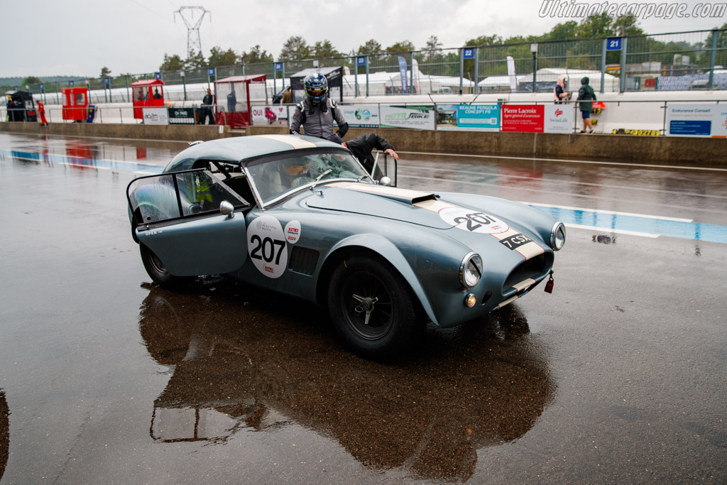 AC Shelby Cobra  - Driver: Saif Assam / Gordon Shedden - 2024 Grand Prix de l'Age d'Or