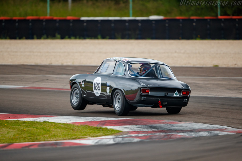 Alfa Romeo Giulia Sprint GTA - Chassis: AR752513 - Driver: Max Banks / Andrew Banks - 2024 Grand Prix de l'Age d'Or