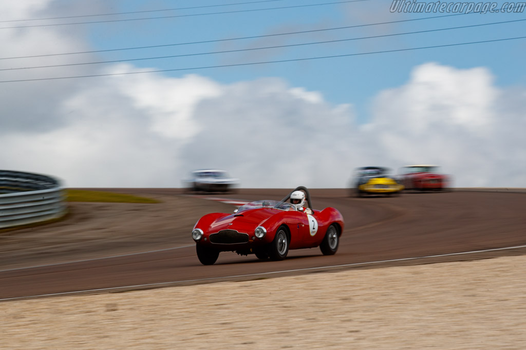 Aston Martin DB2/4 Bertone Spider - Chassis: LML/507 - Driver: Heinz Stamm - 2026 Grand Prix de l'Age d'Or