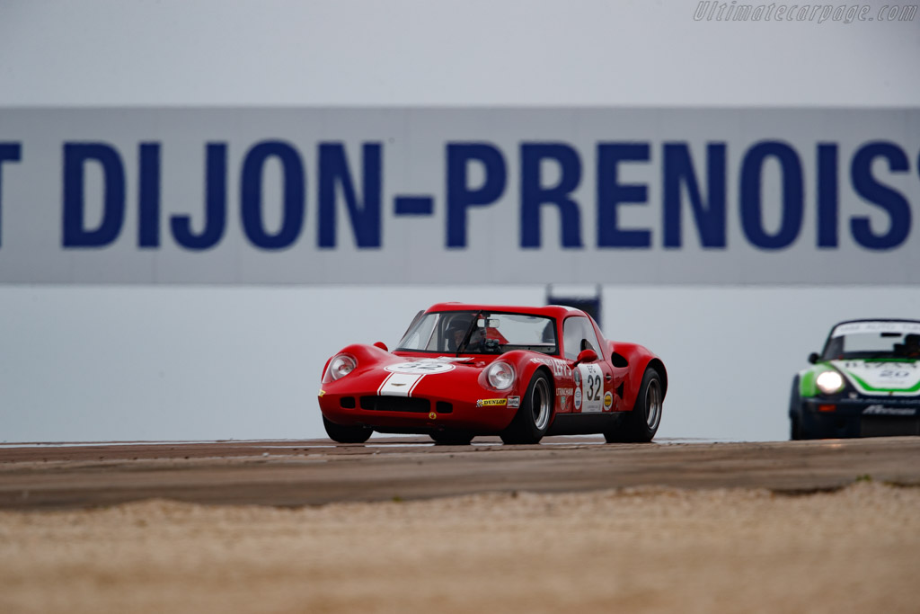 Chevron B8 - Chassis: CH-DBE-75 - Driver: Henrique Gemperle / Marc De Siebenthal - 2021 Grand Prix de l'Age d'Or