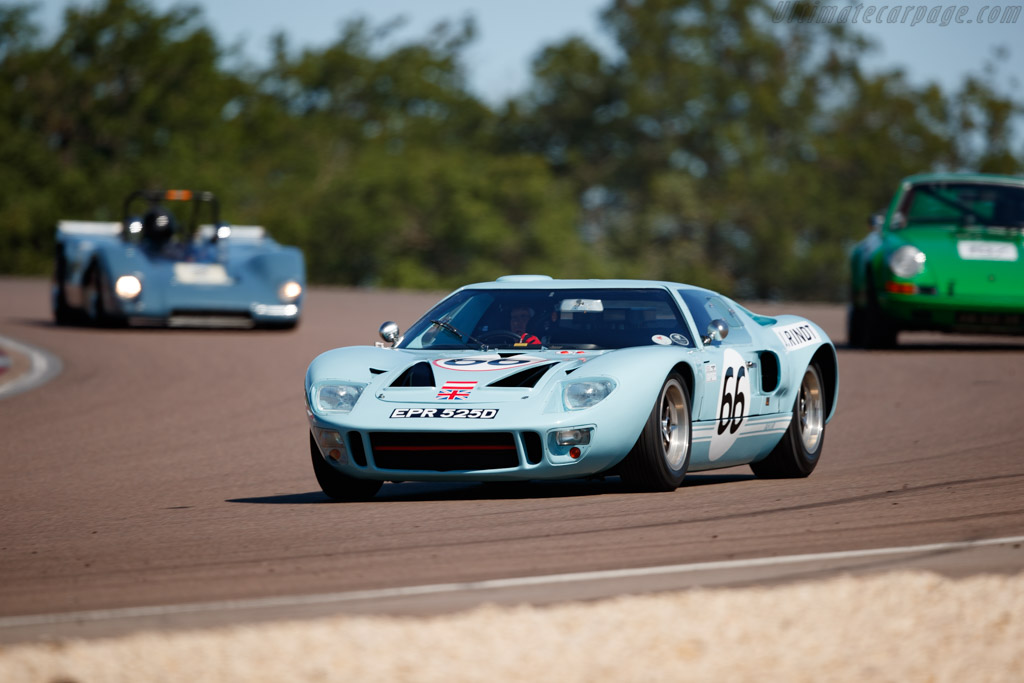 Ford GT40 - Chassis: GT40P/1017 - Driver: Jean-François Decaux - 2022 Grand Prix de l'Age d'Or