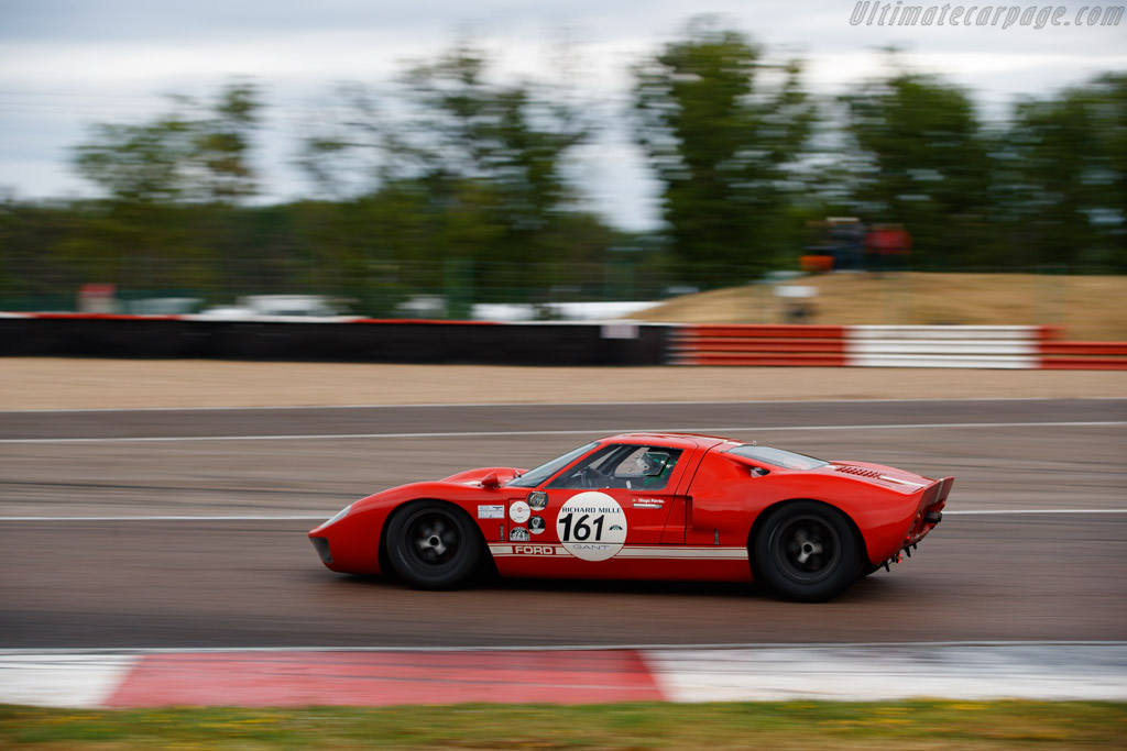 Ford GT40 - Chassis: GT40P/1022 - Driver: Diogo Ferrao / Martin Stretton - 2022 Grand Prix de l'Age d'Or