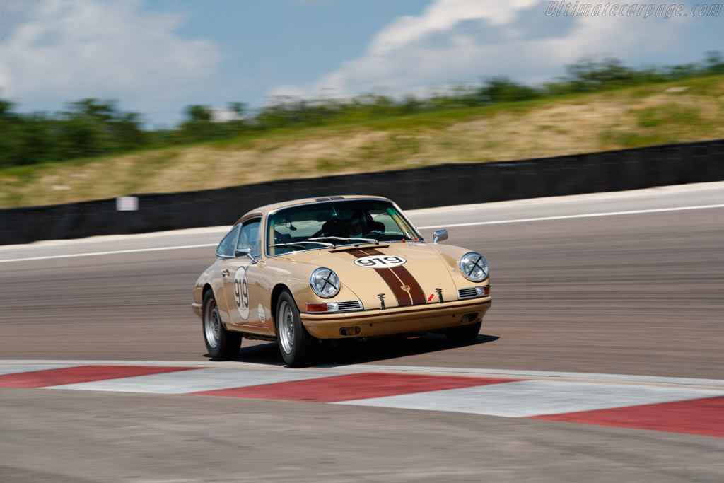 Porsche 911 - Chassis: 306890 - Driver: Frank Stricker - 2023 Grand Prix de l'Age d'Or