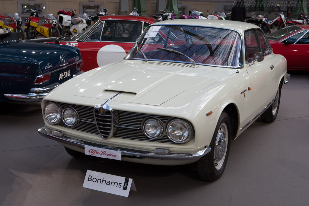 Alfa Romeo 2600 Sprint Coupe Chassis AR820392 2013 Retromobile Alfa Romeo 2600 Sprint Coupe Chassis AR820392 2013 Retromobile