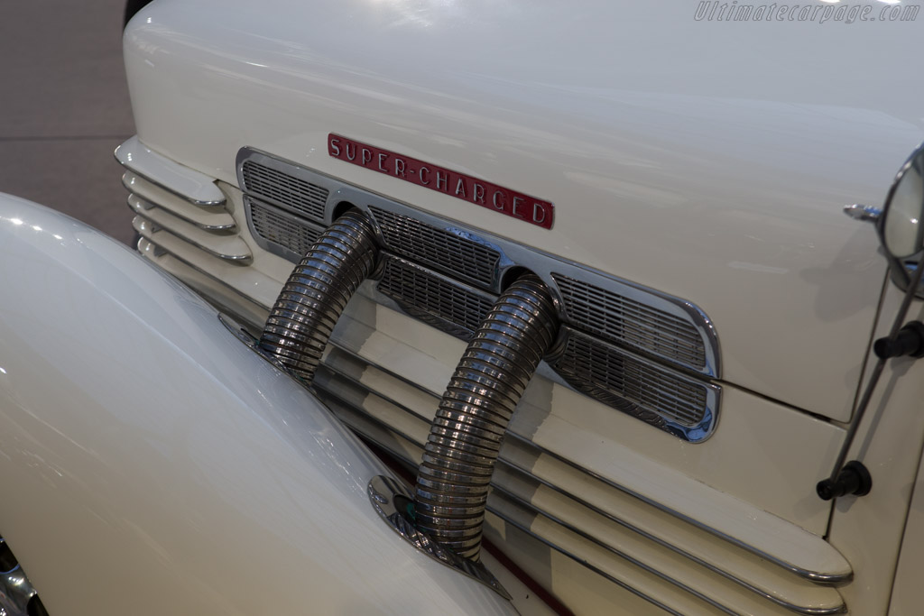 Cord 812 S/C Phaeton - Chassis: 32419H  - 2015 Retromobile