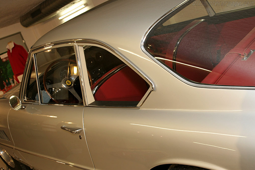 Ferrari 400 Superamerica Pinin Farina Coupe Aerodynamico - Chassis: 5029SA  - 2005 Bonhams Gstaad Auction
