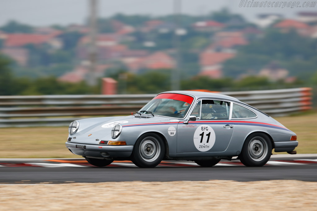Porsche 911 - Chassis: 3014125 - Driver: John Bennett / James Cottingham - 2019 Hungaroring Classic
