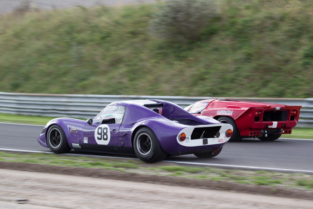 Chevron B8 - Chassis: CH-DBE-48 - Driver: David Smithies / Chris Clarkson - 2015 Historic Grand Prix Zandvoort