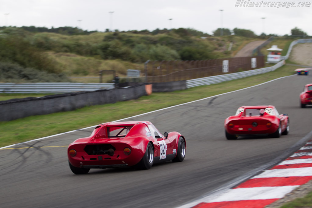 Chevron B8 - Chassis: CH-DBE-32 - Driver: Charles Allison / Peter Thompson - 2016 Historic Grand Prix Zandvoort