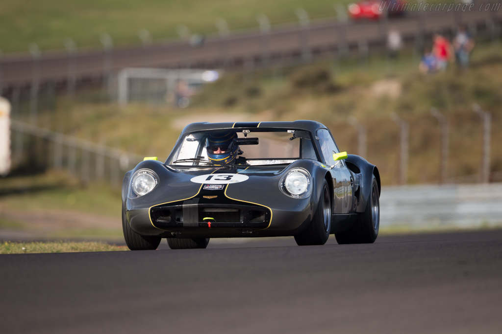 Chevron B8 - Chassis: CH-DBE-63 - Driver: Graham Wilson / Nigel Greensall - 2016 Historic Grand Prix Zandvoort