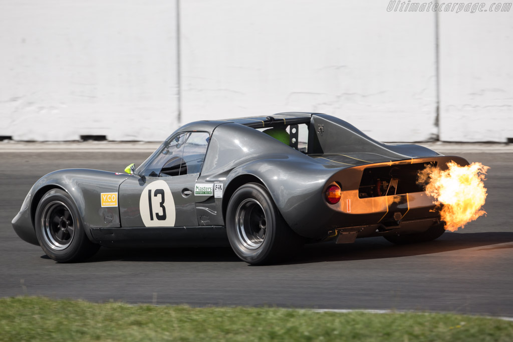 Chevron B8 - Chassis: CH-DBE-60 - Driver: Graham Wilson - 2017 Historic Grand Prix Zandvoort