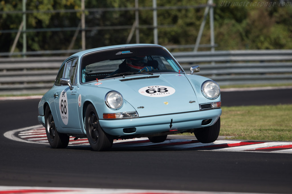 Porsche 911 - Chassis: 303498 - Driver: Michiel van Duijvendijk / Pascal Pandelaar - 2017 Hungaroring Classic
