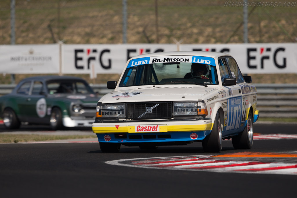 Volvo 240 Turbo - Chassis: 240A 403 - Driver: Andrew Beverley - 2017 Hungaroring Classic