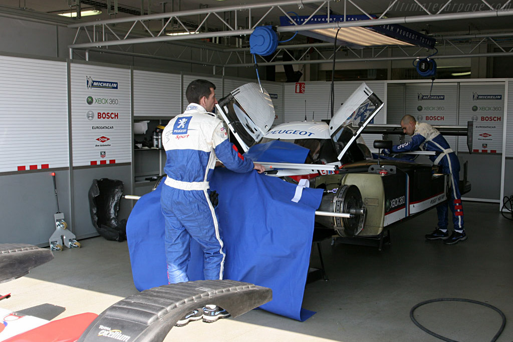 Peugeot 908 HDi FAP - Chassis: 908-01 - Entrant: Peugeot Sport Total - Le Mans Series 2007 Season Preview