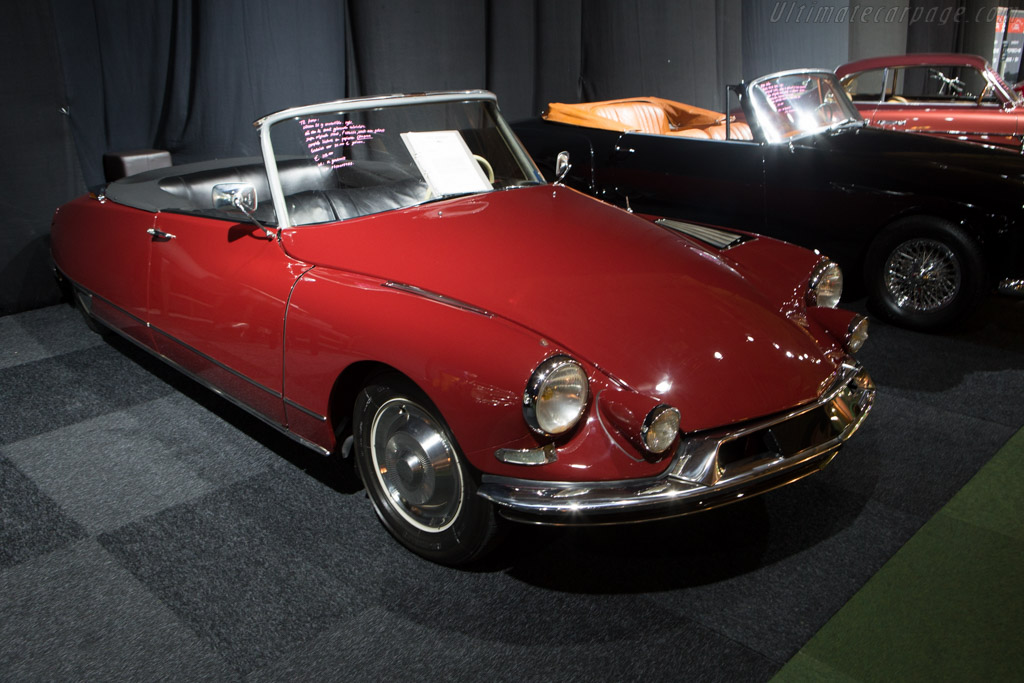 Citroën DS 19 Convertible   - 2015 Interclassics and Topmobiel