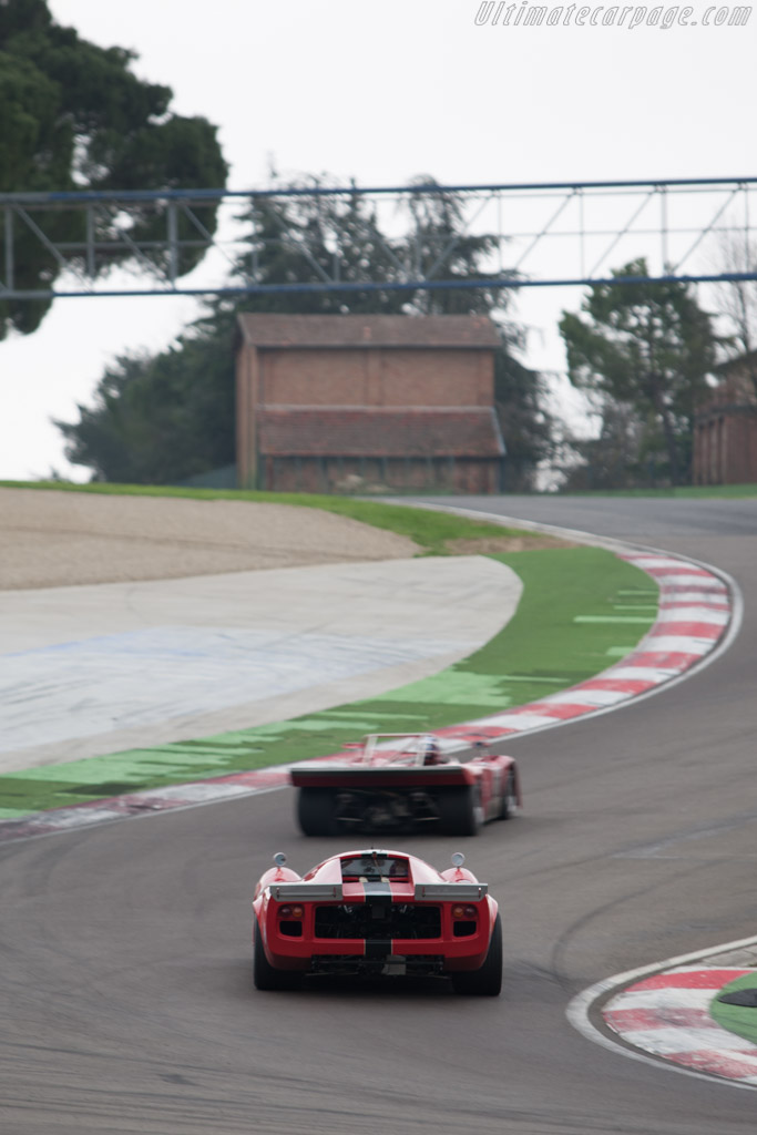 Lola T70 Mk3 - Chassis: SL71/41  - 2013 Imola Classic